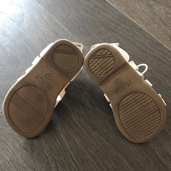 🍄3/$18 - Children's Place Toddler Girl Sandals - Picture 5 of 5